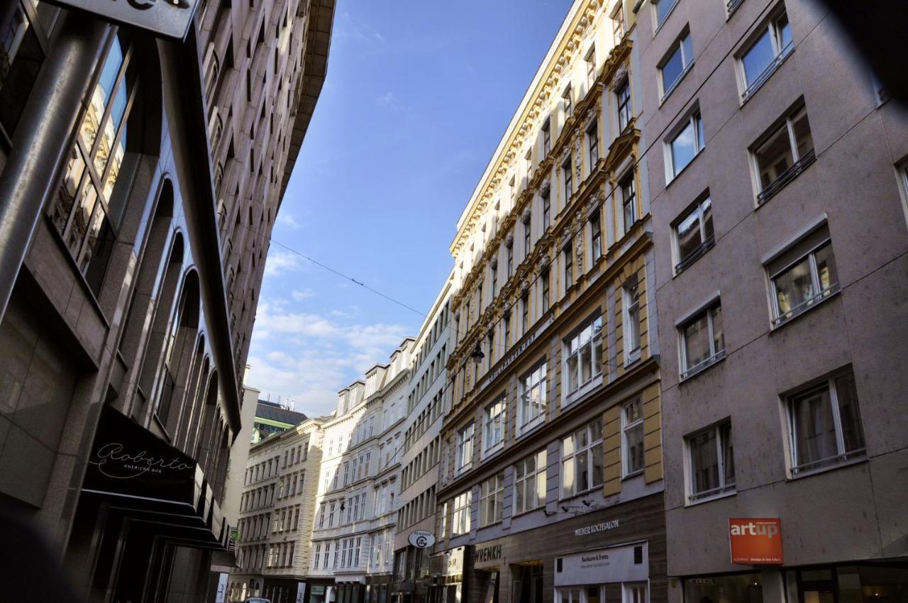 Private Comfort Stephansplatz - Self Check In Wien Ngoại thất bức ảnh