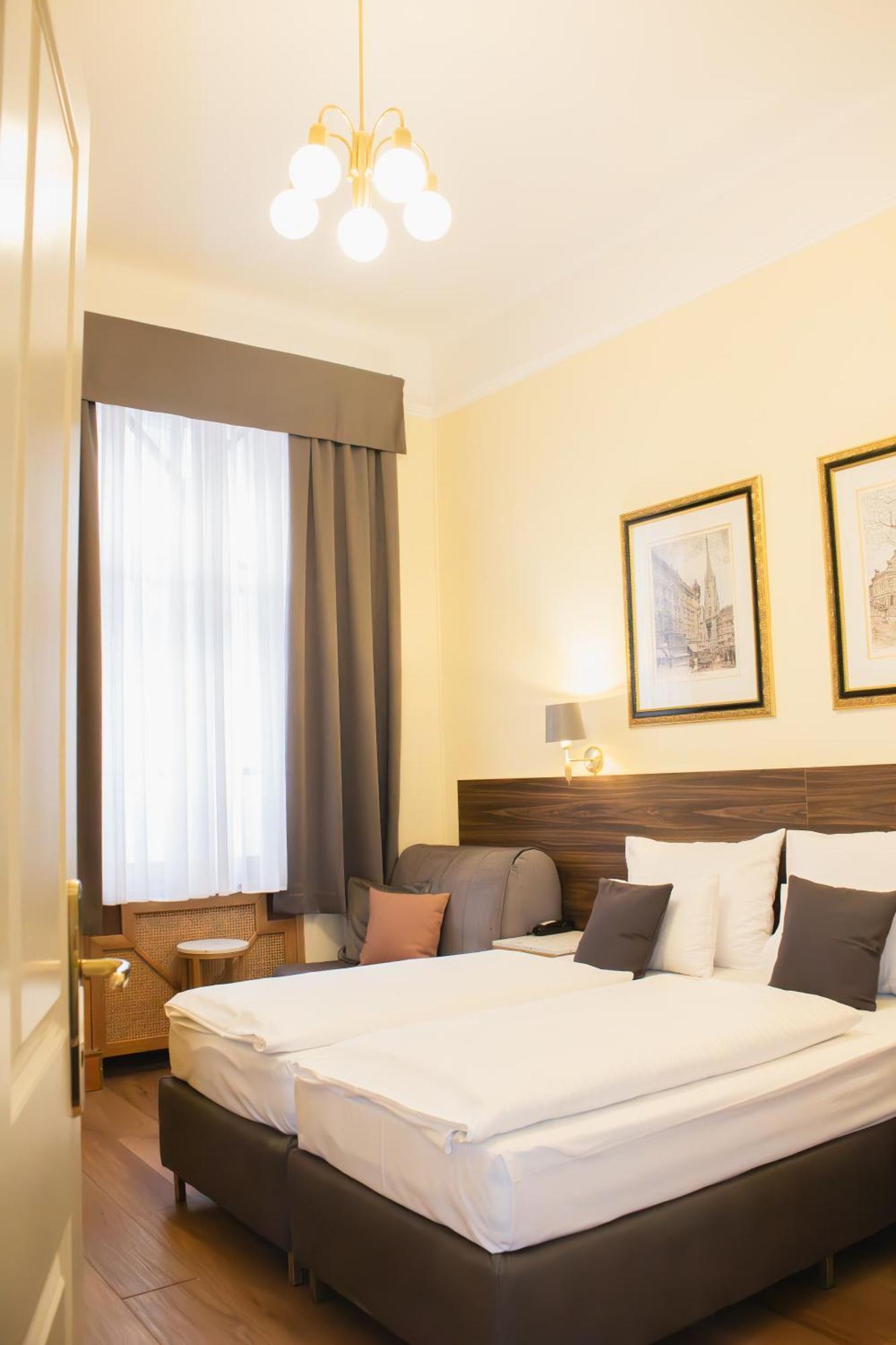 Private Comfort Stephansplatz - Self Check In Wien Ngoại thất bức ảnh